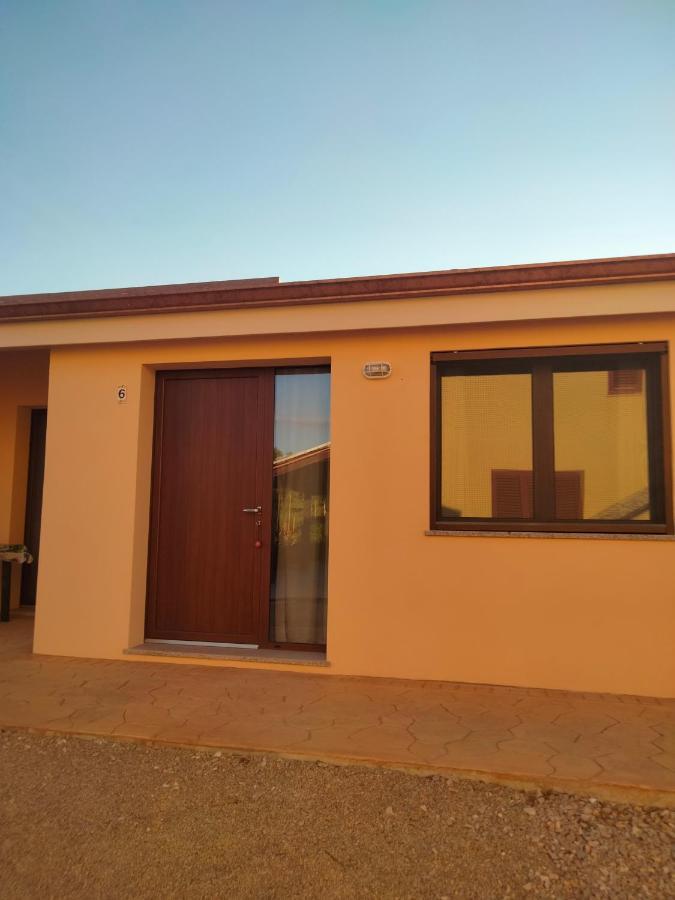 Agriturismo I Doni Del Mandorlo 阿尔盖罗 外观 照片